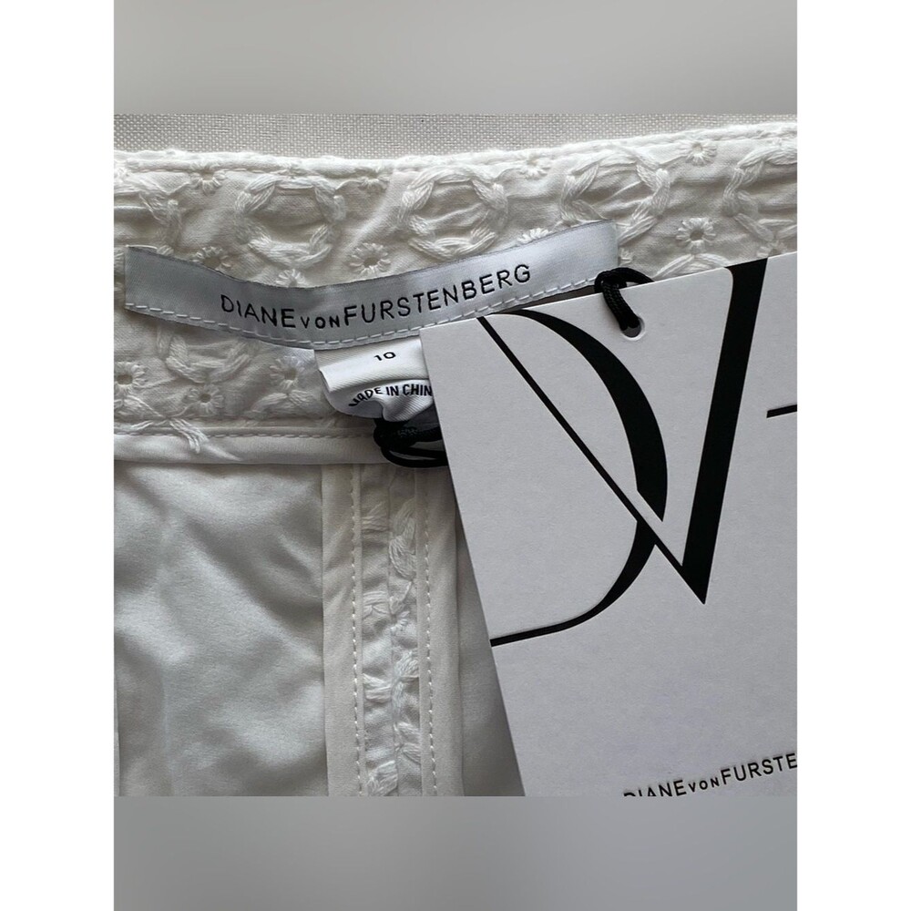 NWT Diane von Furstenburg White Fabiola Eyelet Cotton Country Club Shorts 10 - Picture 11 of 16